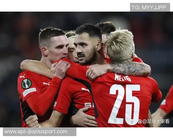 澳洲足球超级联赛新赛季前瞻球队阵容分析与明星球员表现期待