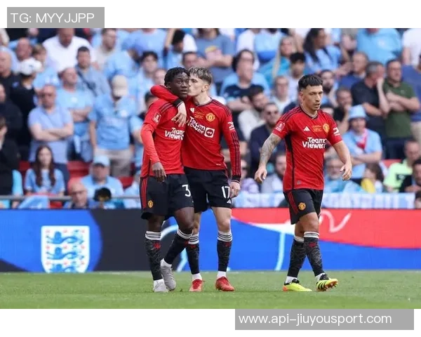 畅享欧洲足球赛事直播精彩瞬间与实时战况分析